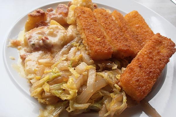 Fish Fingers on Cream Potatoes