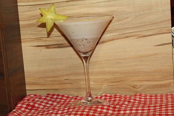Fresh Coconut Milk Smoothie with Apple