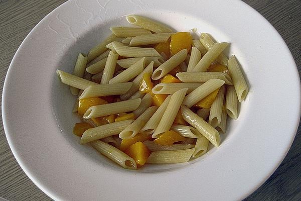 Fried Noodles with Fruits