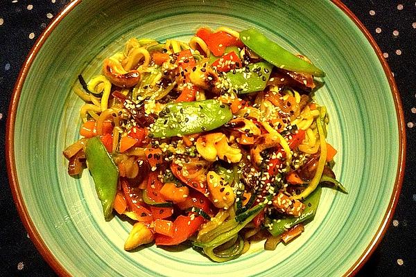 Fried Zucchini Noodles with Cashews