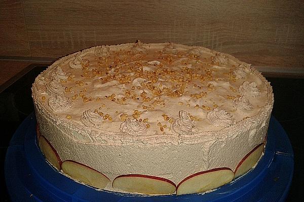 Fruity and Creamy Apple Tart with Hazelnut Base