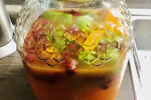 Fruity Gin Punch