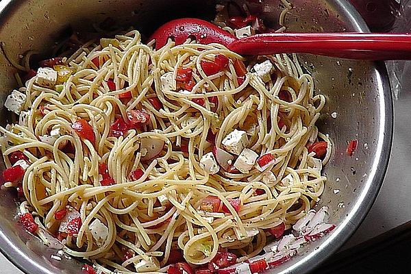Garlic Pasta Salad with Feta Cheese
