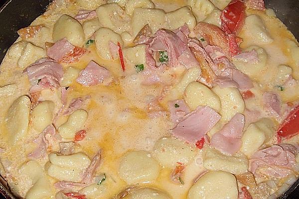 Gnocchi with Chanterelles and Tomatoes