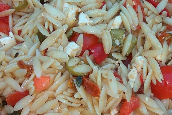 Greek Style Kritharaki Salad