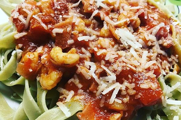Green Ribbon Noodles with Crabs