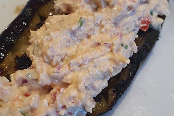 Grilled Zucchini and Aubergines with Spicy Cream Cheese Walnut Dip