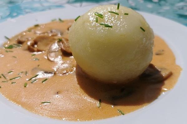 Half-silk Dumplings from Thuringia