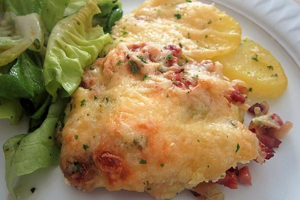 Hamburger Style Farmer`s Breakfast As Casserole