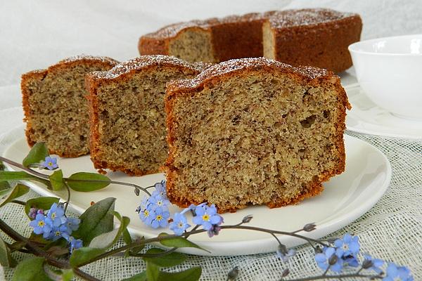Hazelnut Eggnog Cake