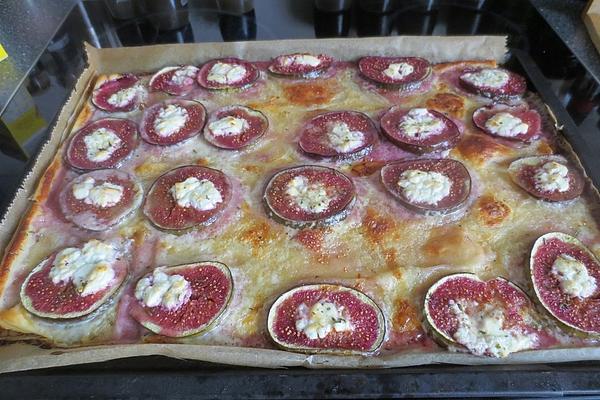 Hearty Quiche with Fresh Figs for Goat Cheese Lovers
