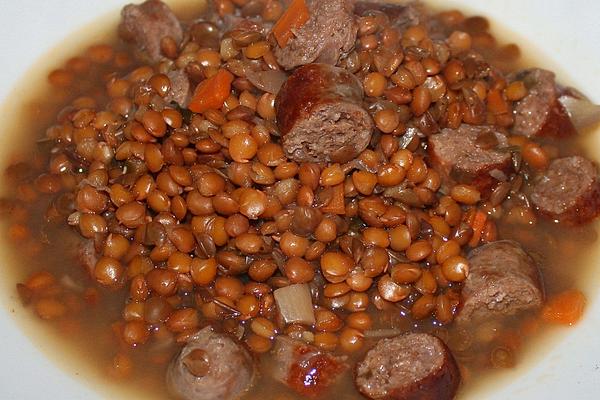 Hearty Stew with Green Lentils, Tomatoes and Chilli