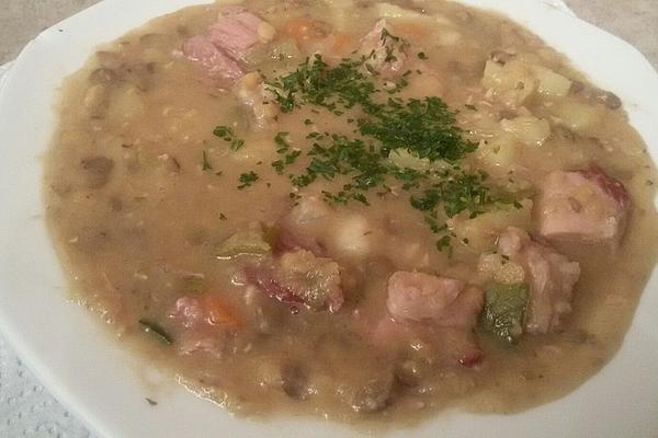 Hessian Pea Stew with Smoked Pork