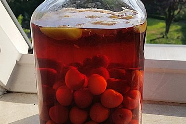 Hobbit-style Cherry Liqueur