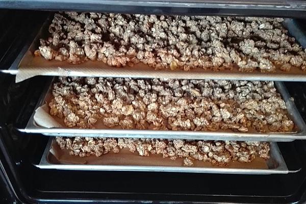 Homemade Breakfast Muesli