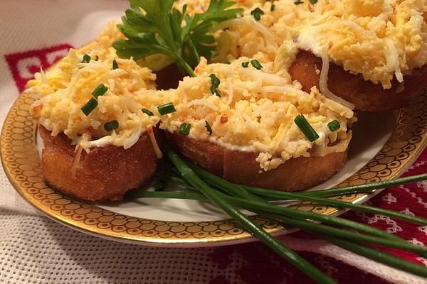 Hrinky with Green Borscht