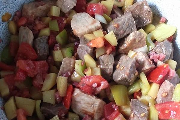 Hungarian Peasant-style Kettle Goulash