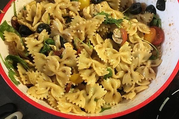 Italian Pasta Salad with Sweet Dressing
