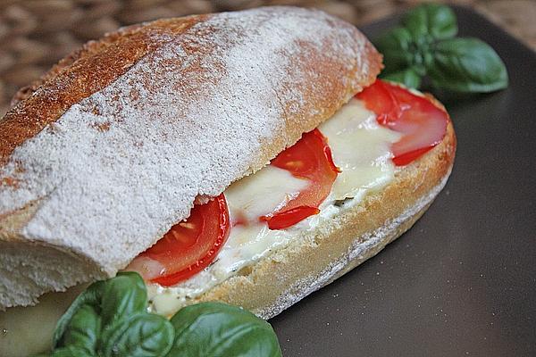 Kicky`s Baguette Caprese