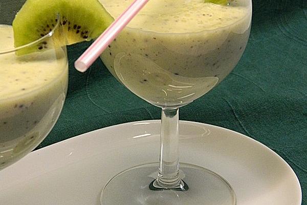 Kiwi – Yogurt Smoothie