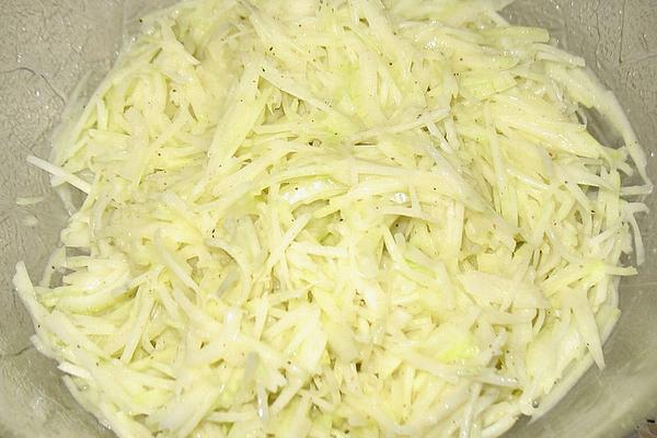 Kohlrabi – Raw Vegetable Salad