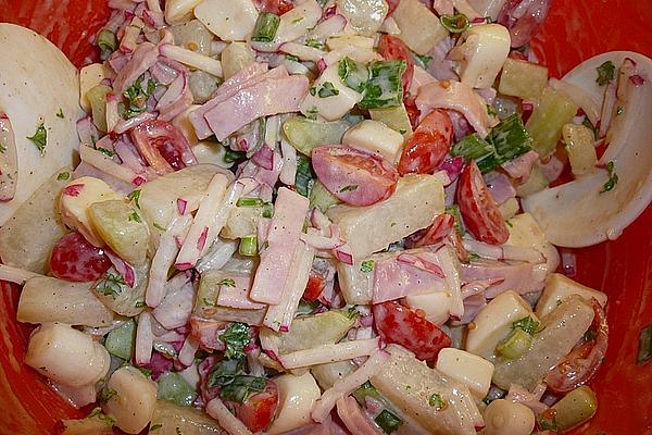 Kohlrabi Salad with Turkey Breast