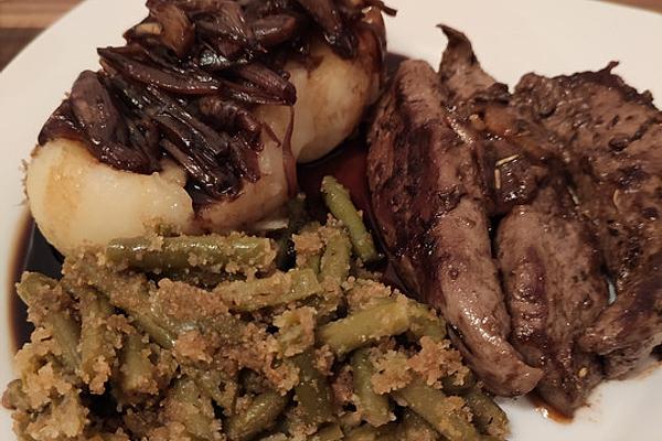 Lamb Steaks with Red Wine Shallots