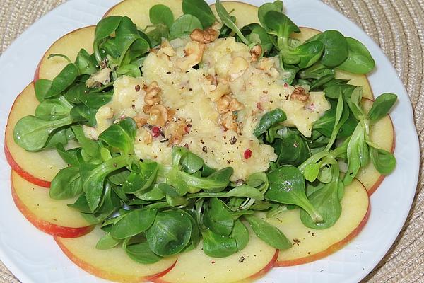 Lamb`s Lettuce with Apple Vinaigrette