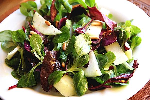 Lamb`s Lettuce with Truffled Kohlrabi and Pine Nuts