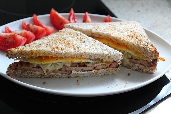 Leberkäs Sandwich King Louis