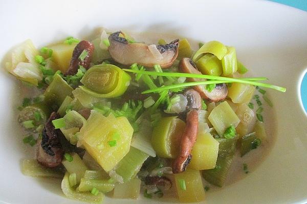 Leek Soup with Mushrooms
