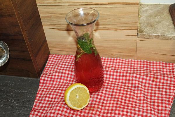 Lemon, Apple and Herb Lemonade