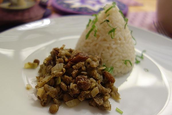 Lentil, Raisin and Onion Pan