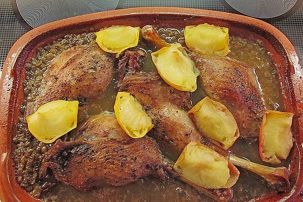 Lentils with Red Wine and Goose Legs from Roman Pot