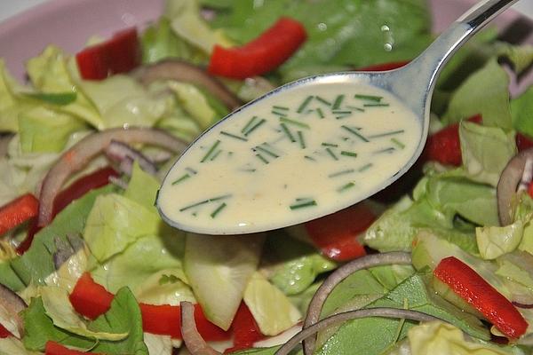 Lettuce in Kefir Mustard Dressing