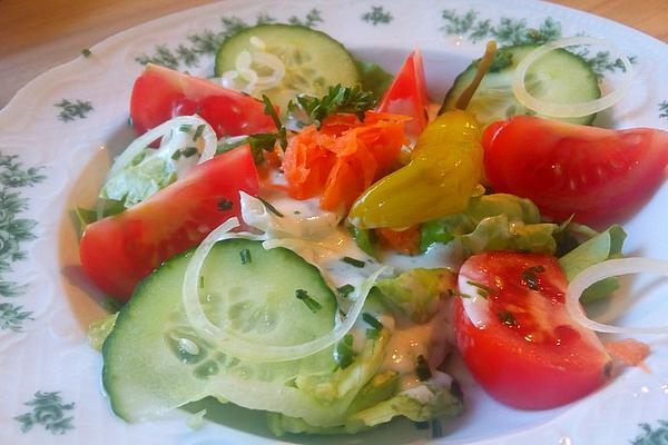 Lettuce with Dill Sauce
