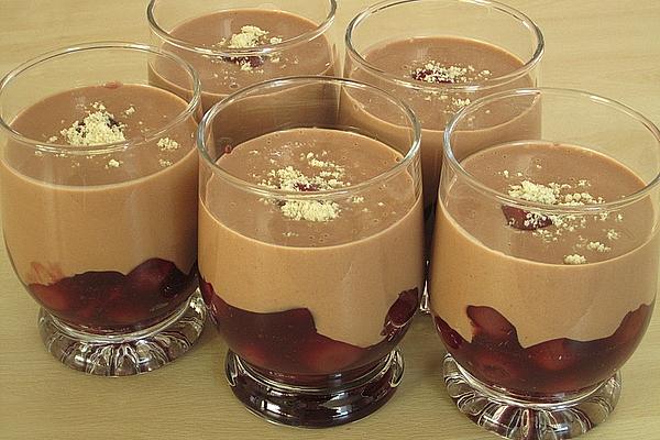 Life Cake Cream with Sour Cherry Sauce