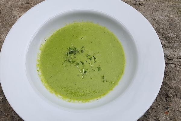 Light Pea Soup
