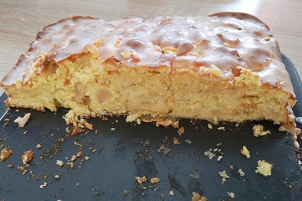 Lightning-fast Apple Pie with Custard Powder