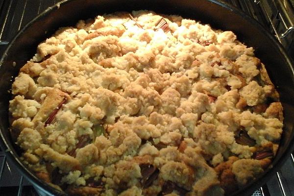 Lightning Rhubarb Cake