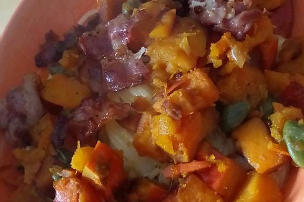 Linguine with Pumpkin Carbonara