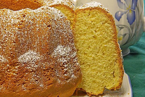 Loose Vanilla Bundt Cake