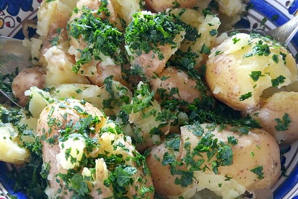 Lukewarm Lemon Potatoes