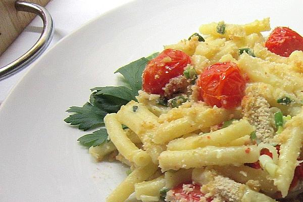Macaroni Casserole with Tomato Crust