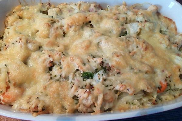 Macaronia Casserole with Turkey Strips