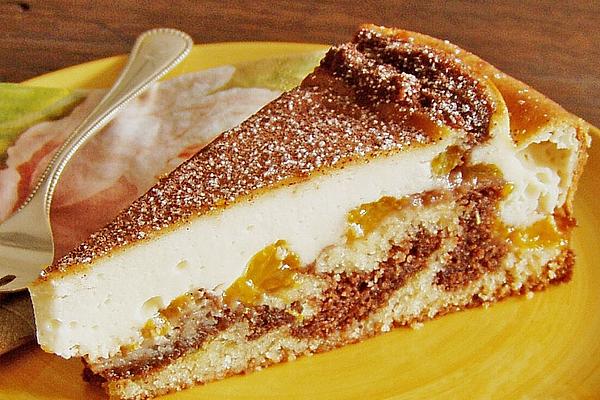 Mandarin Cake Black and White