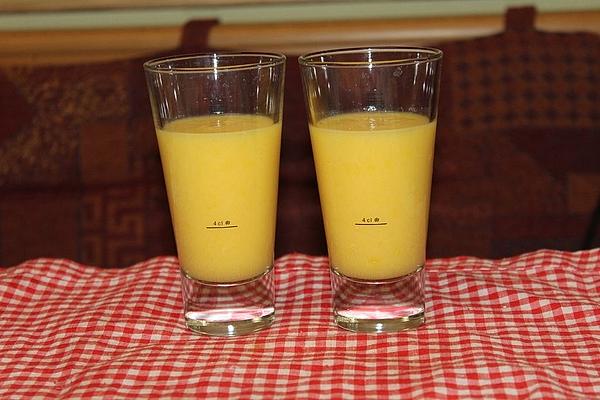 Mango and Honeydew Melon Smoothie