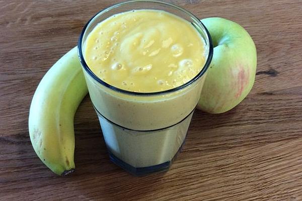 Mango Apple Yogurt Smoothie