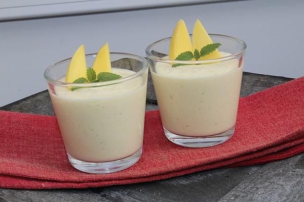 Mango – Banana – Coconut Yogurt