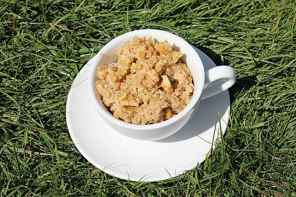 Maple Walnut Porridge with Banana